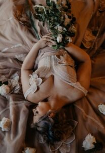 Wedding-Model (Medium) (2)